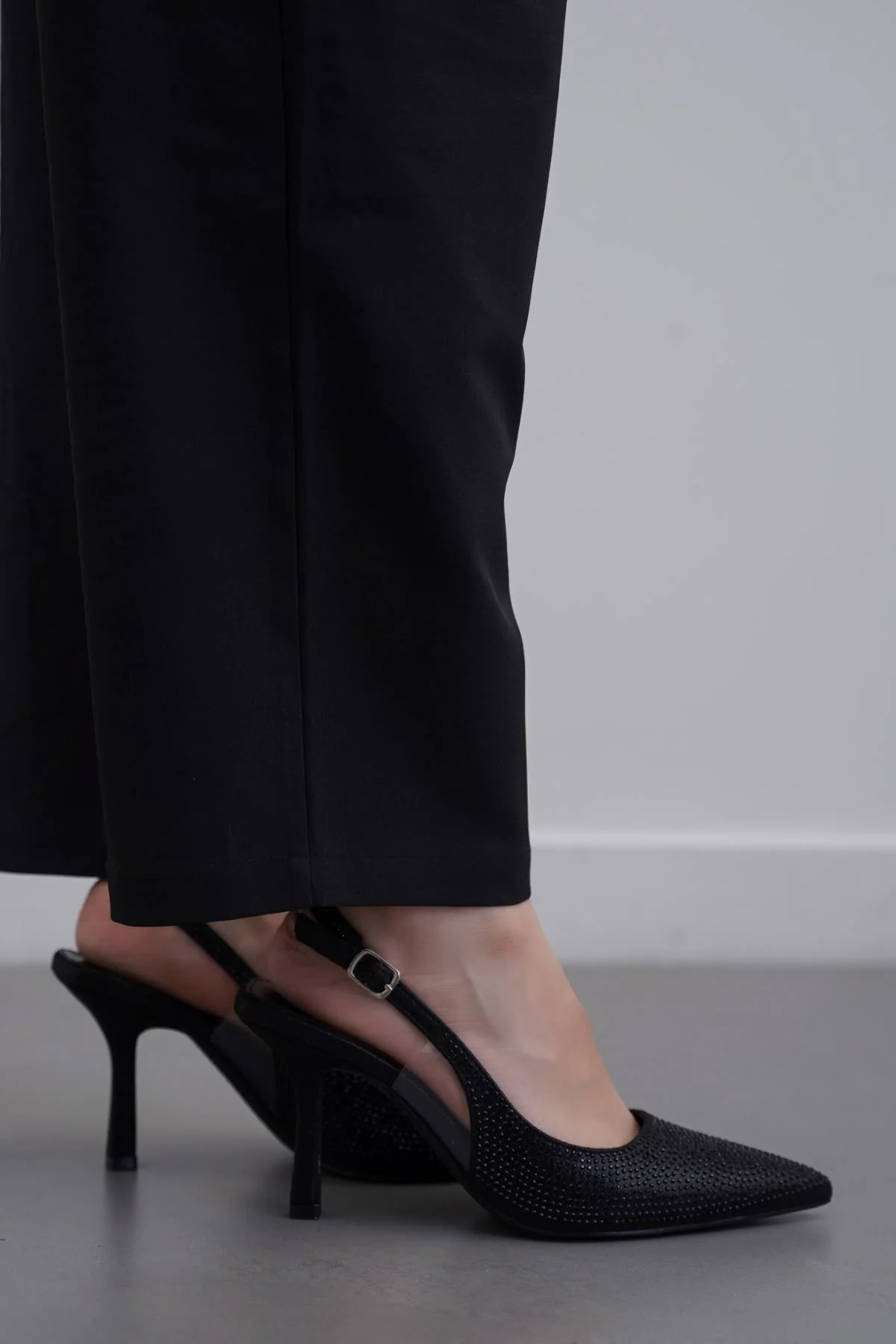 CRYSTAL SPRAY HEELS - Image 4