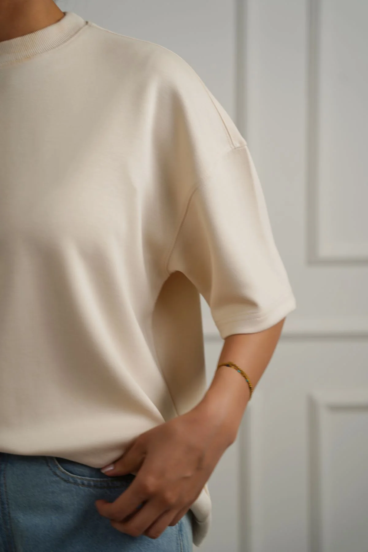 DRAFT STUDIO TEE - Image 4
