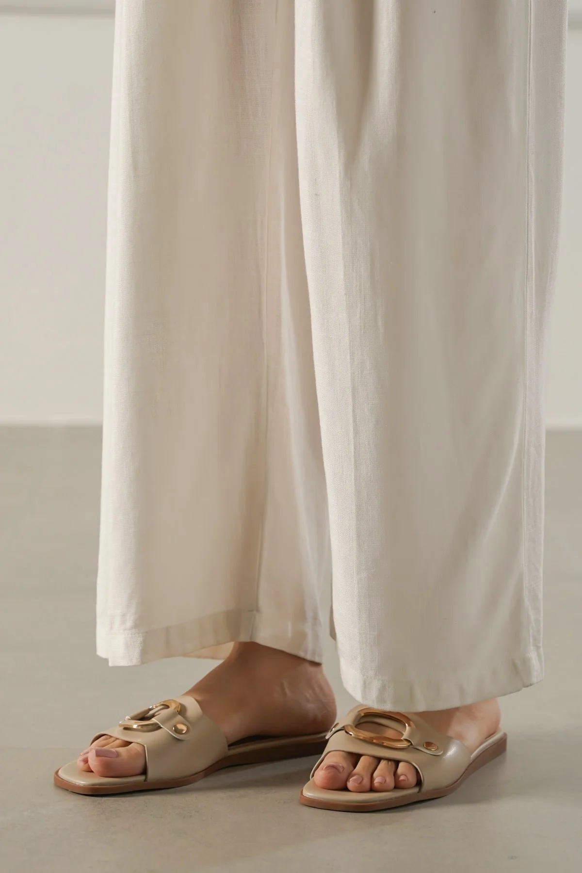 EASY BUCKLE SLIDES - Image 4