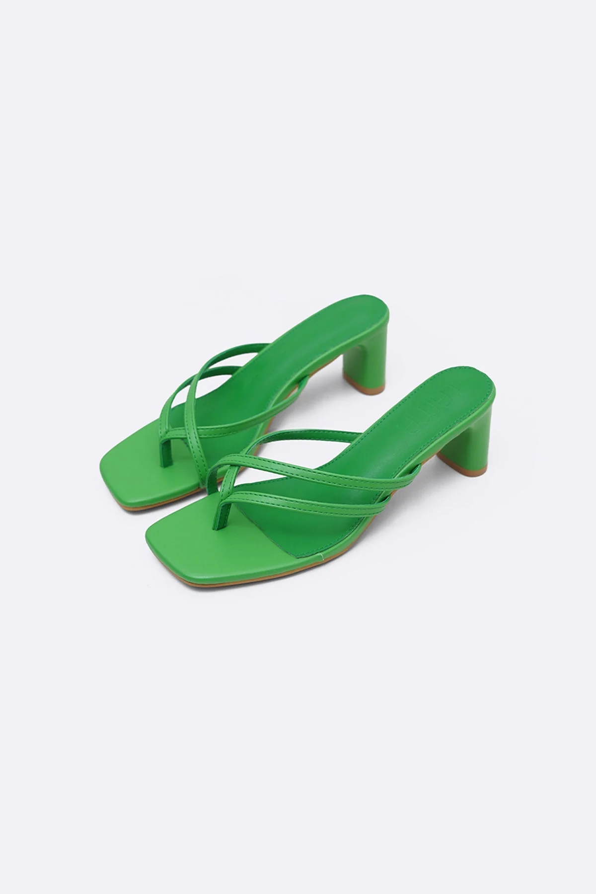 EDITORIAL BLOCK HEELS - Image 6
