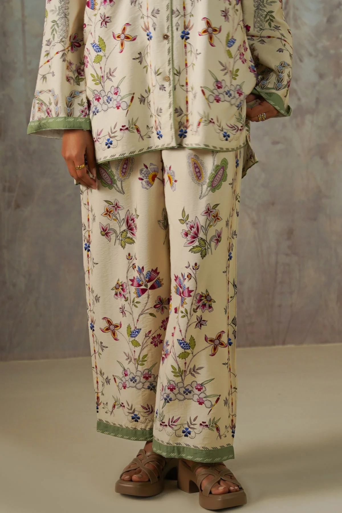 VINTAGE FLORAL PANTS