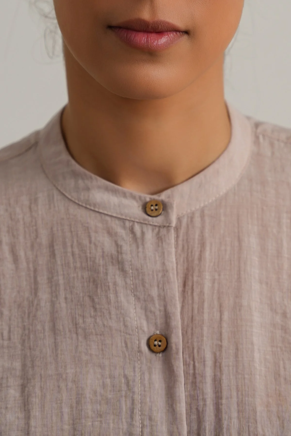 ESSENTIAL BREEZE SHIRT - Image 3
