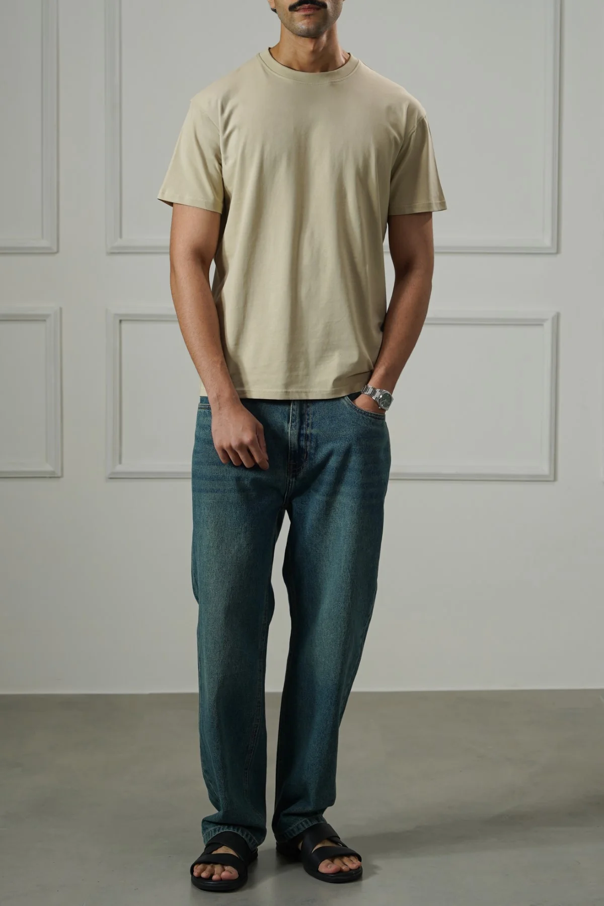 ESSENTIAL CREW NECK TEE - Image 6