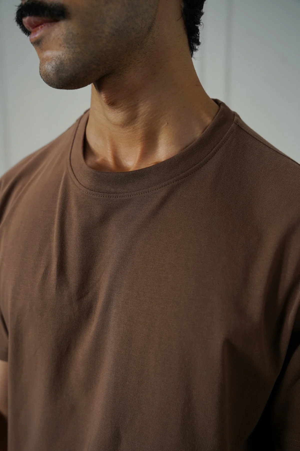 ESSENTIAL CREW NECK TEE - Image 4