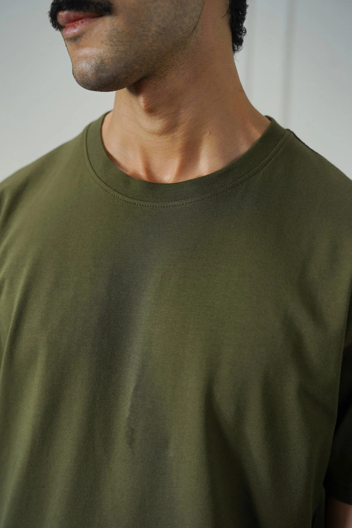 ESSENTIAL CREW NECK TEE - Image 3