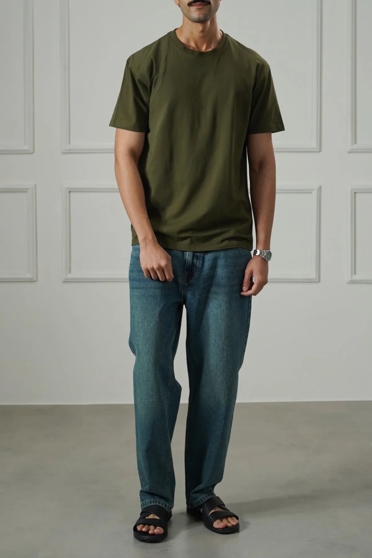 ESSENTIAL CREW NECK TEE - Image 6