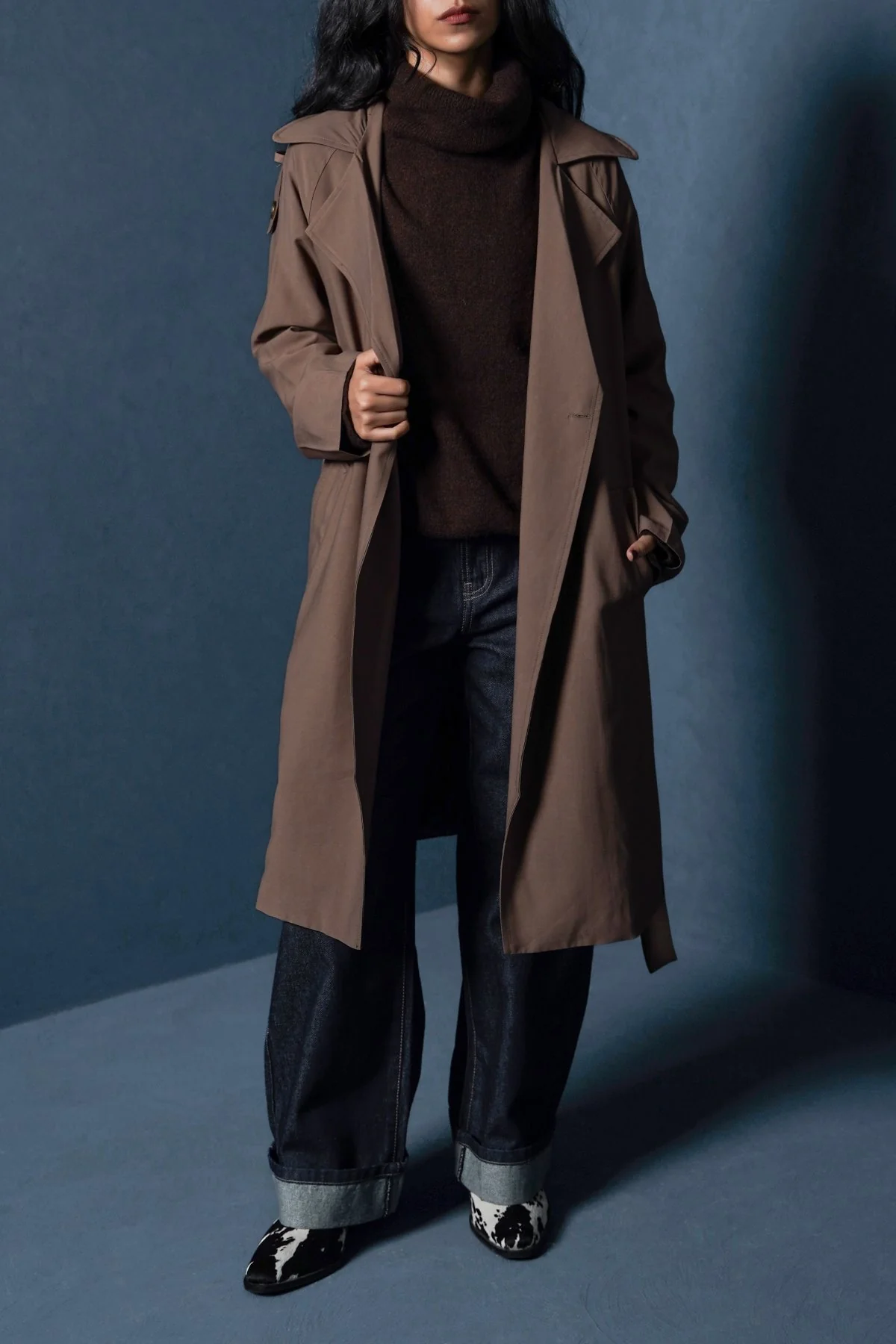 ESSENTIAL TRENCH COAT - Image 6