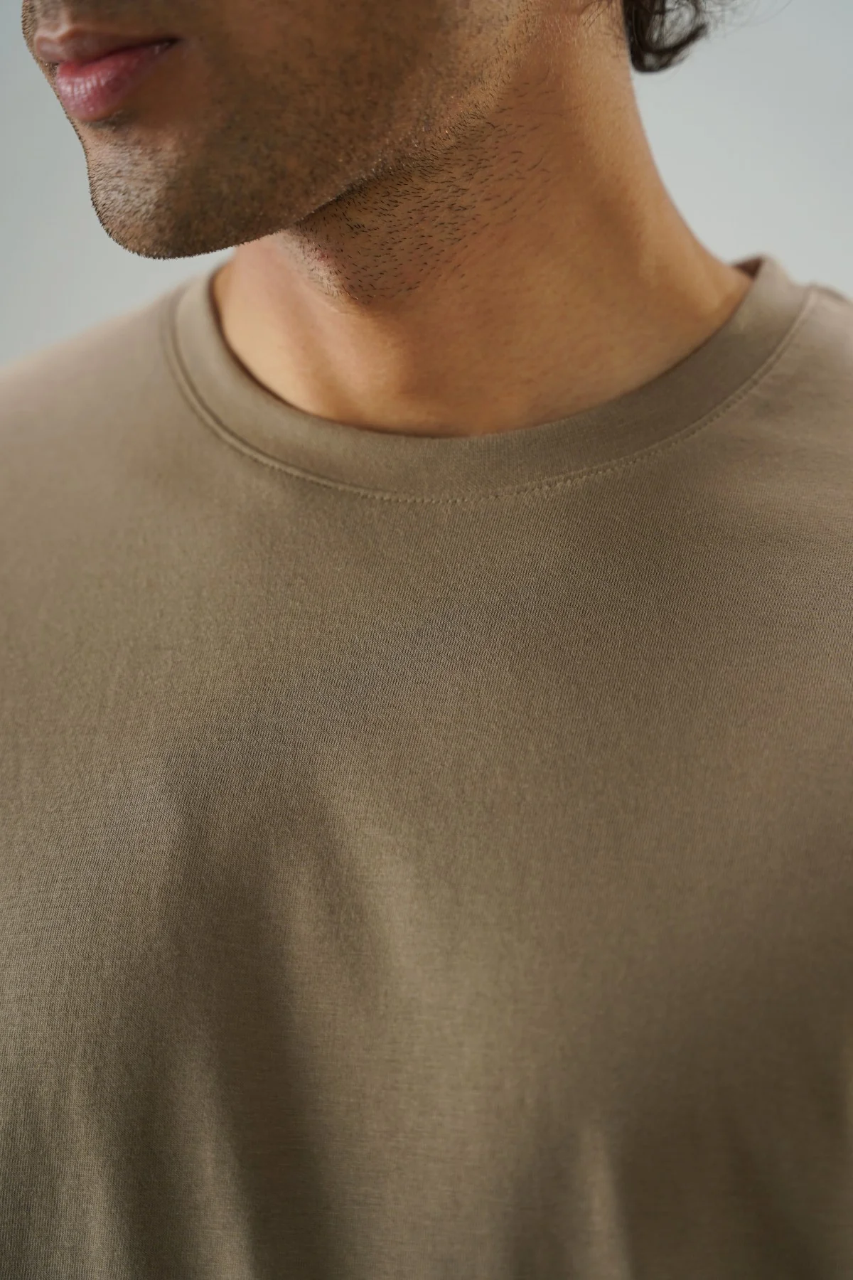 EVERYDAY COMFORT TEE - Image 4