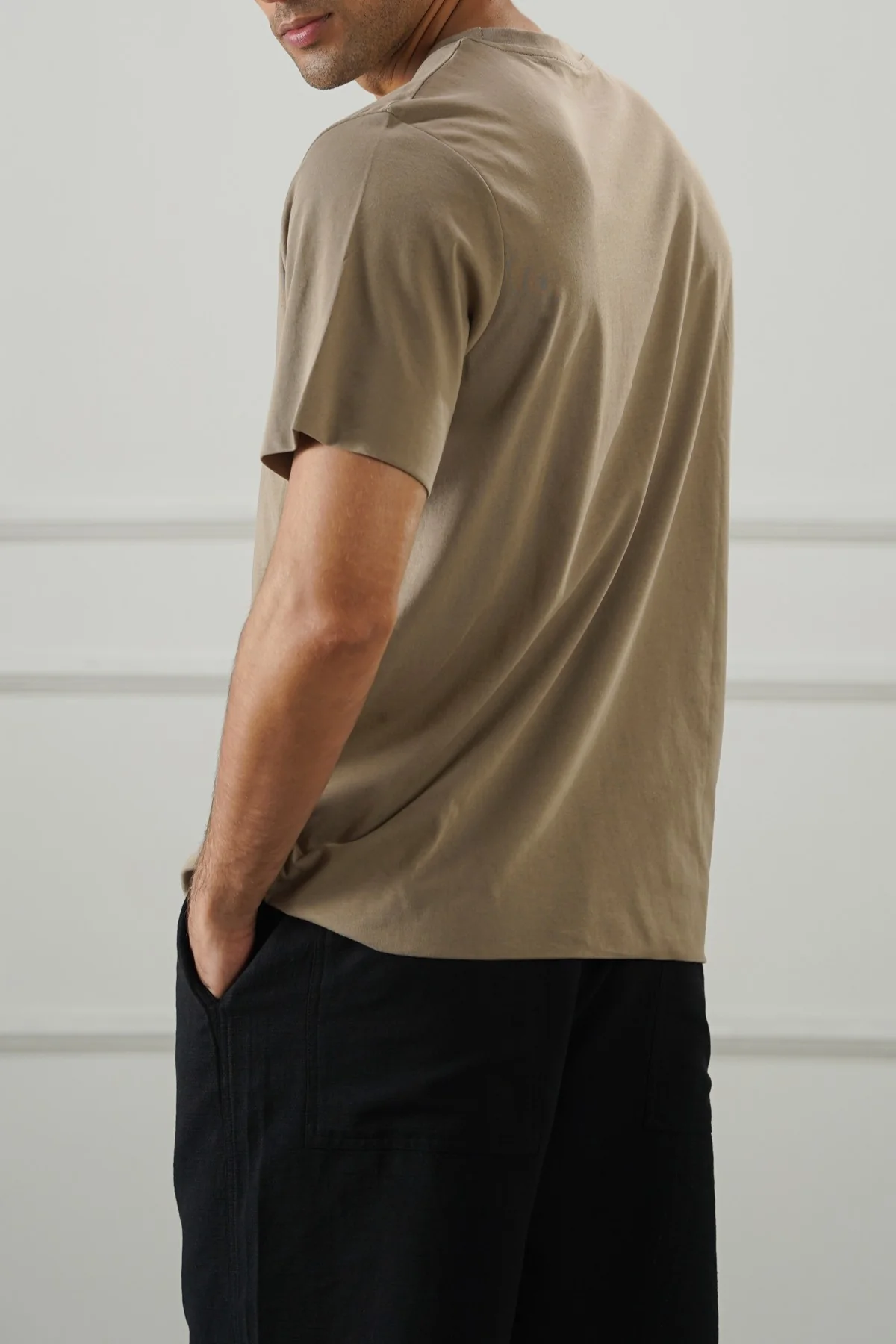 EVERYDAY COMFORT TEE - Image 5