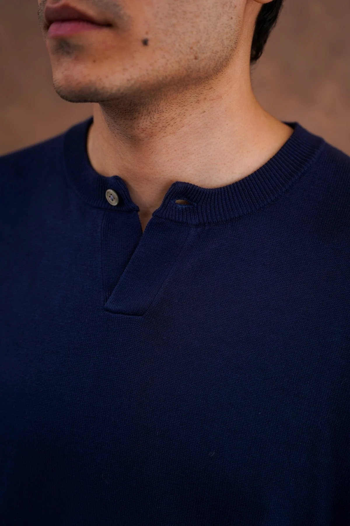 EVERYDAY HENLEY - Image 4