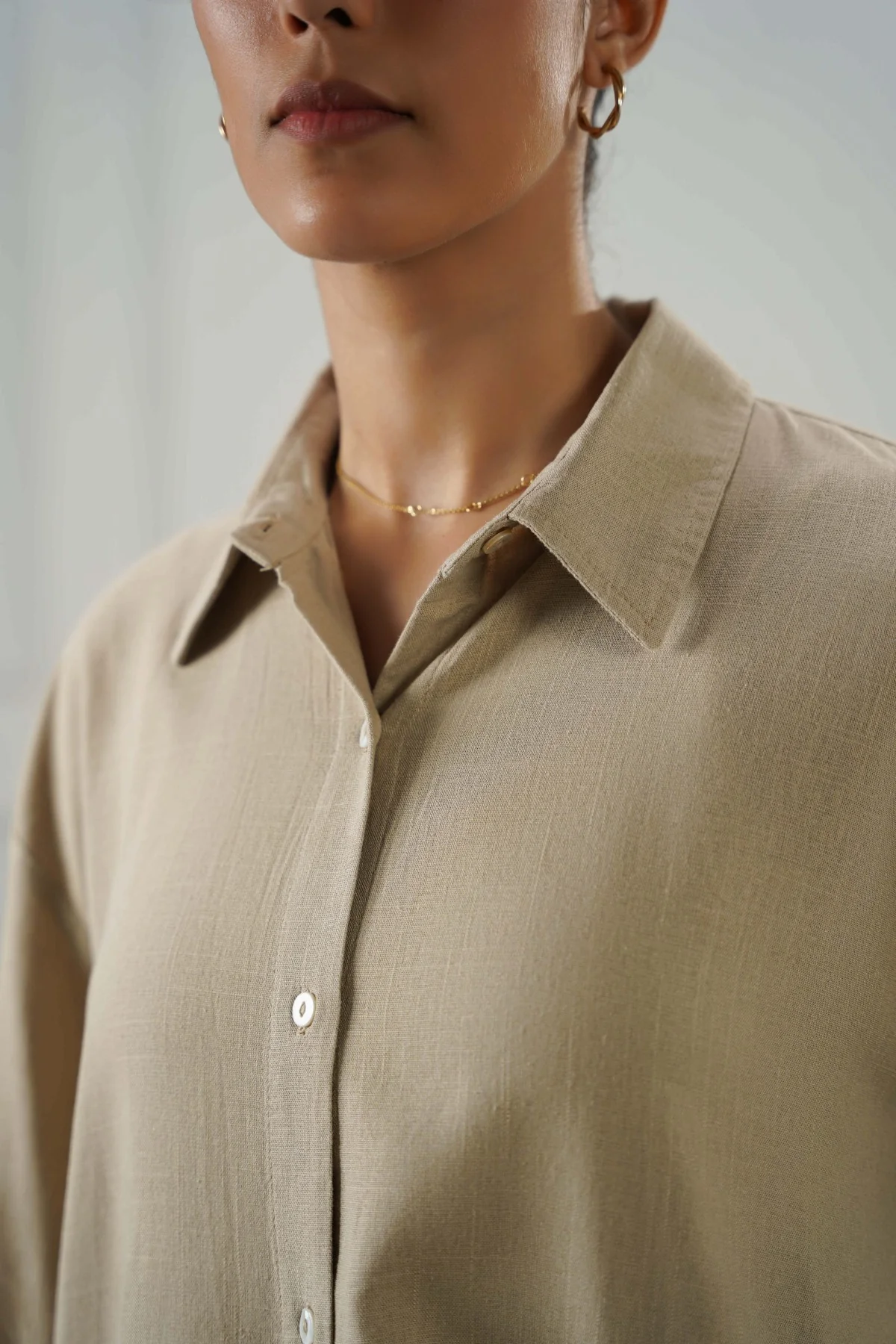 EVERYDAY LINEN BLEND SHIRT - Image 4