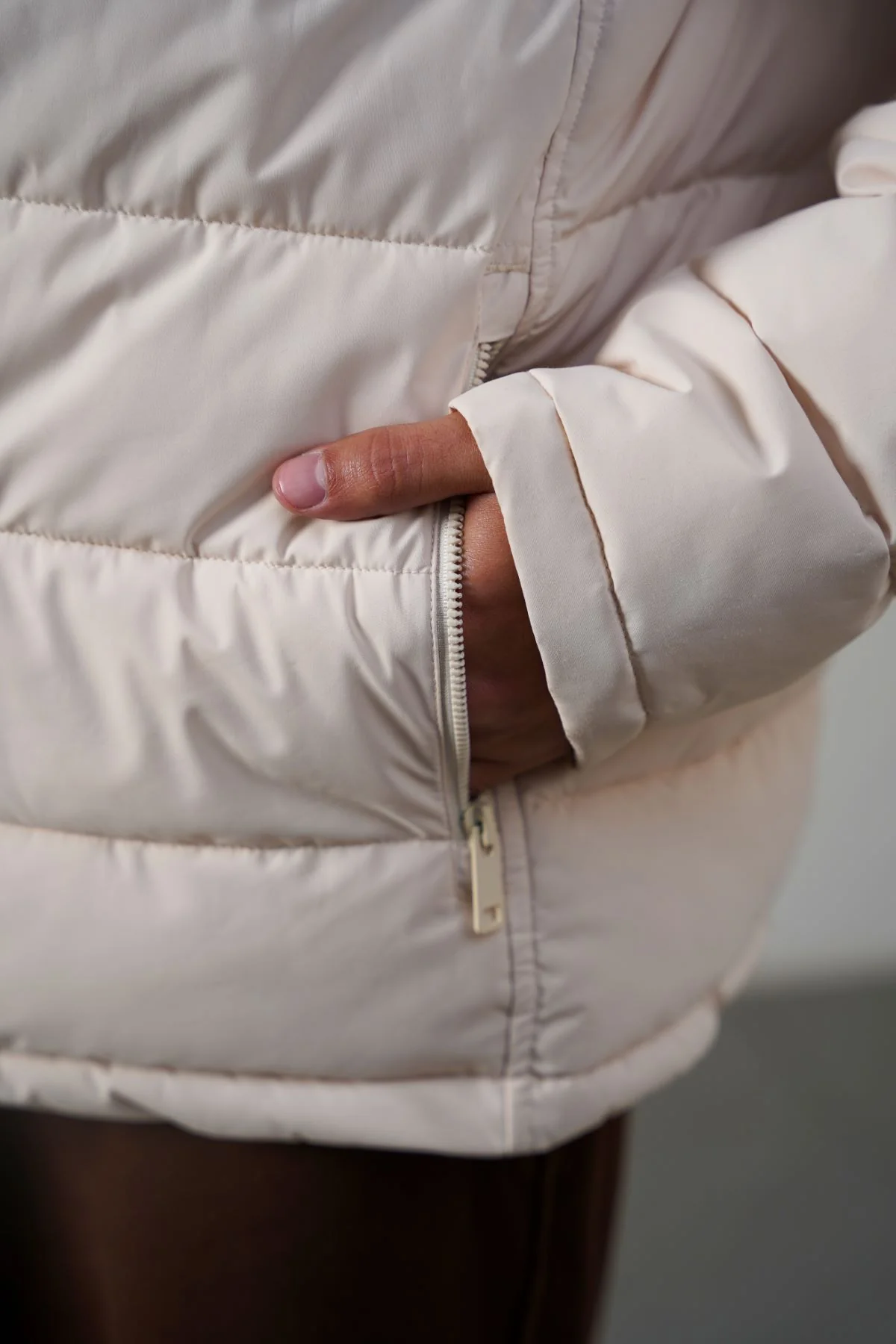 EVERYDAY PUFFER JACKET - Image 6