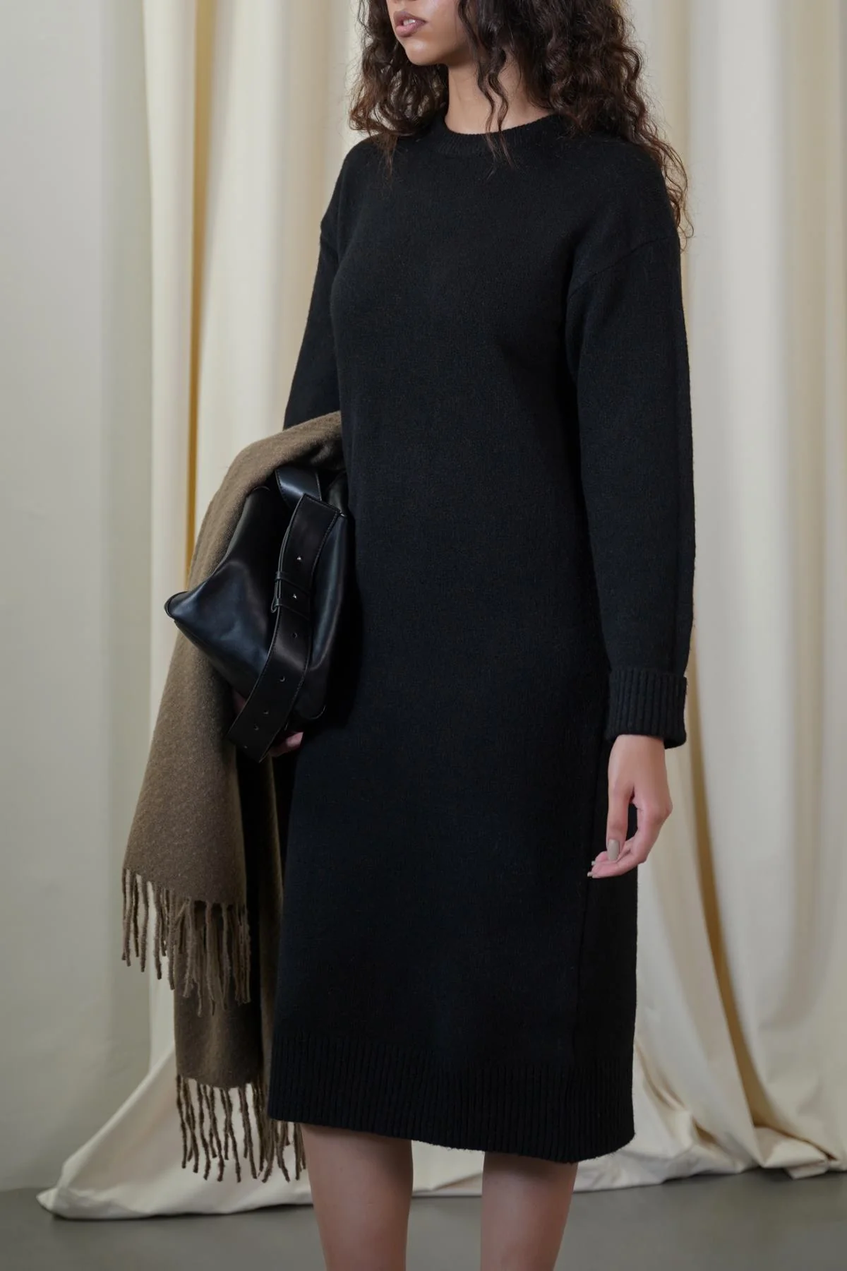 EVERYTHING WINTER DRESS - Image 4