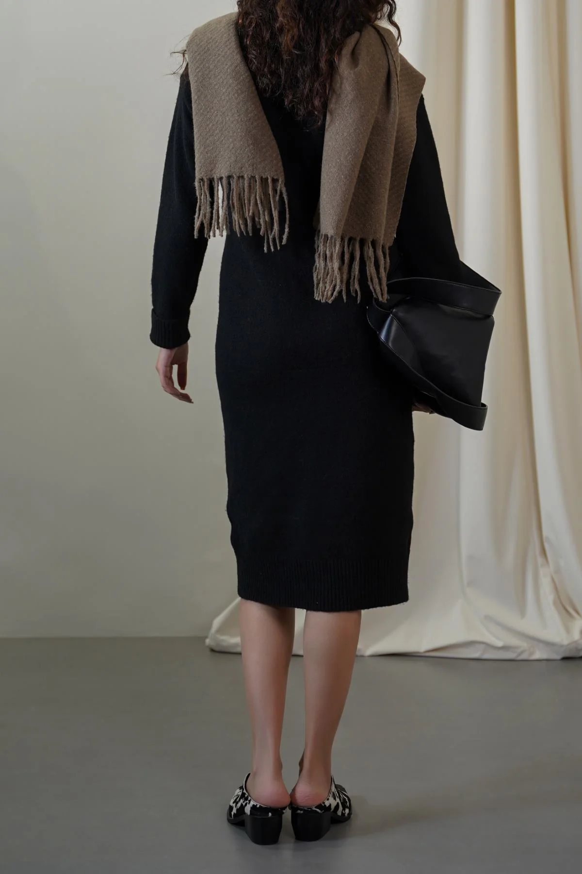 EVERYTHING WINTER DRESS - Image 5