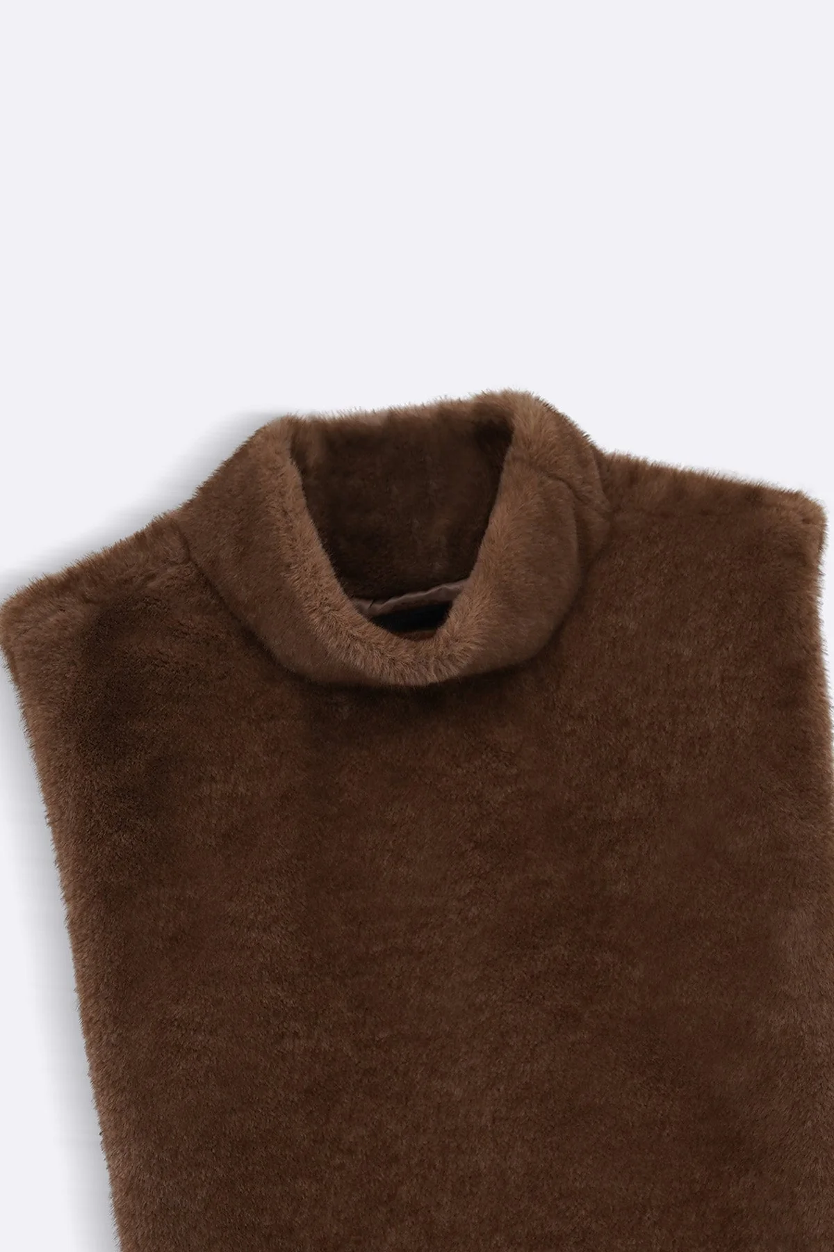 FAUX FUR WARMER - Image 5