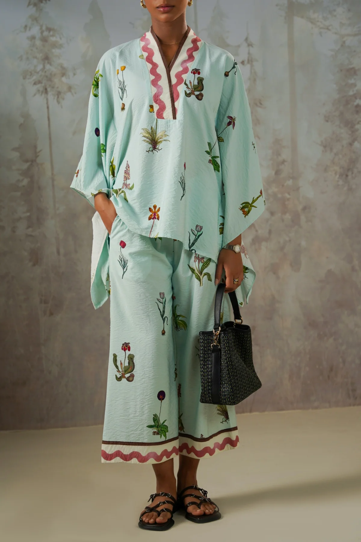 FLOWERS IN WATER CULOTTES - Image 4