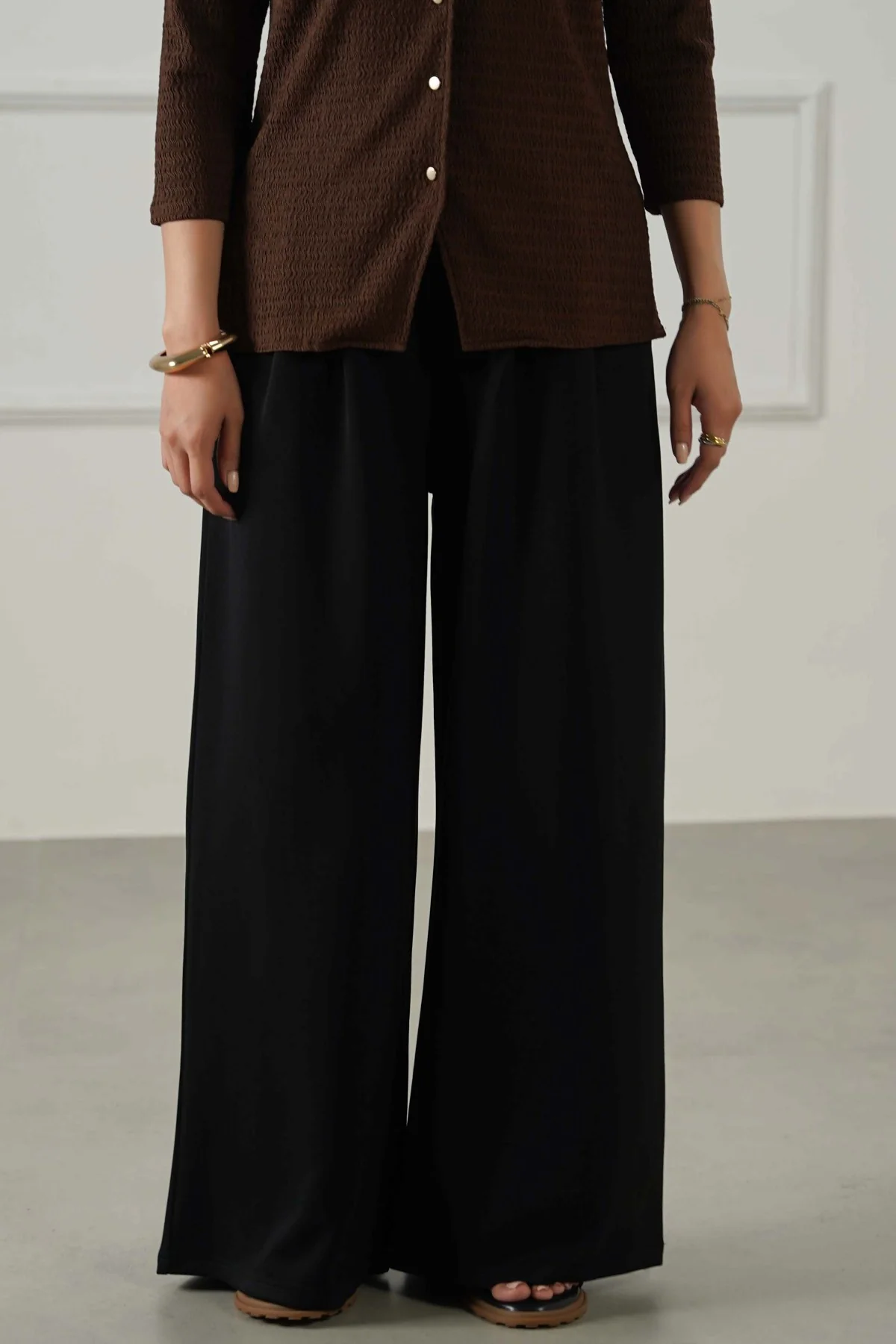 FLOWY WIDE PANTS