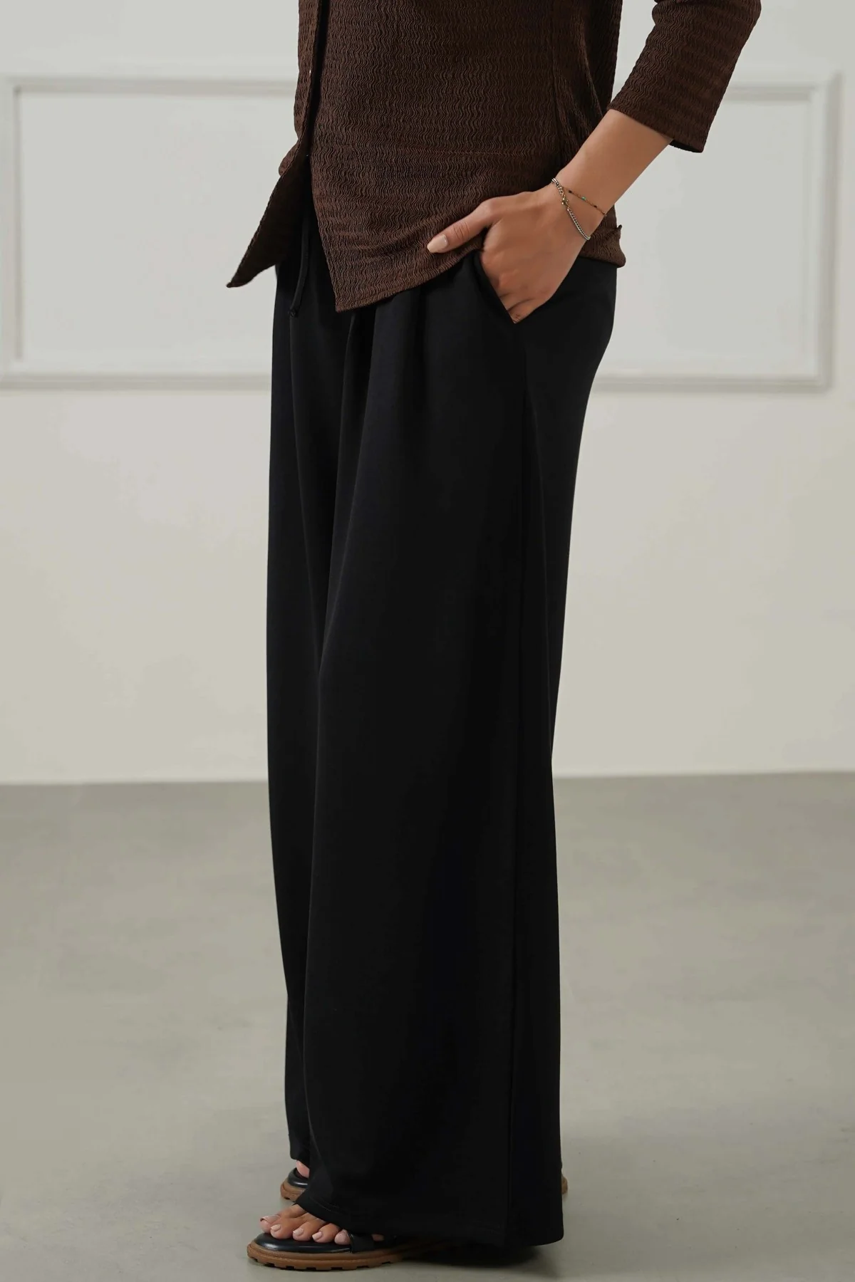FLOWY WIDE PANTS - Image 5