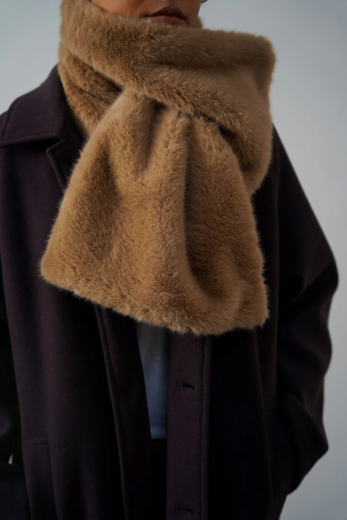 FUR CROSSOVER WARMER - Image 3