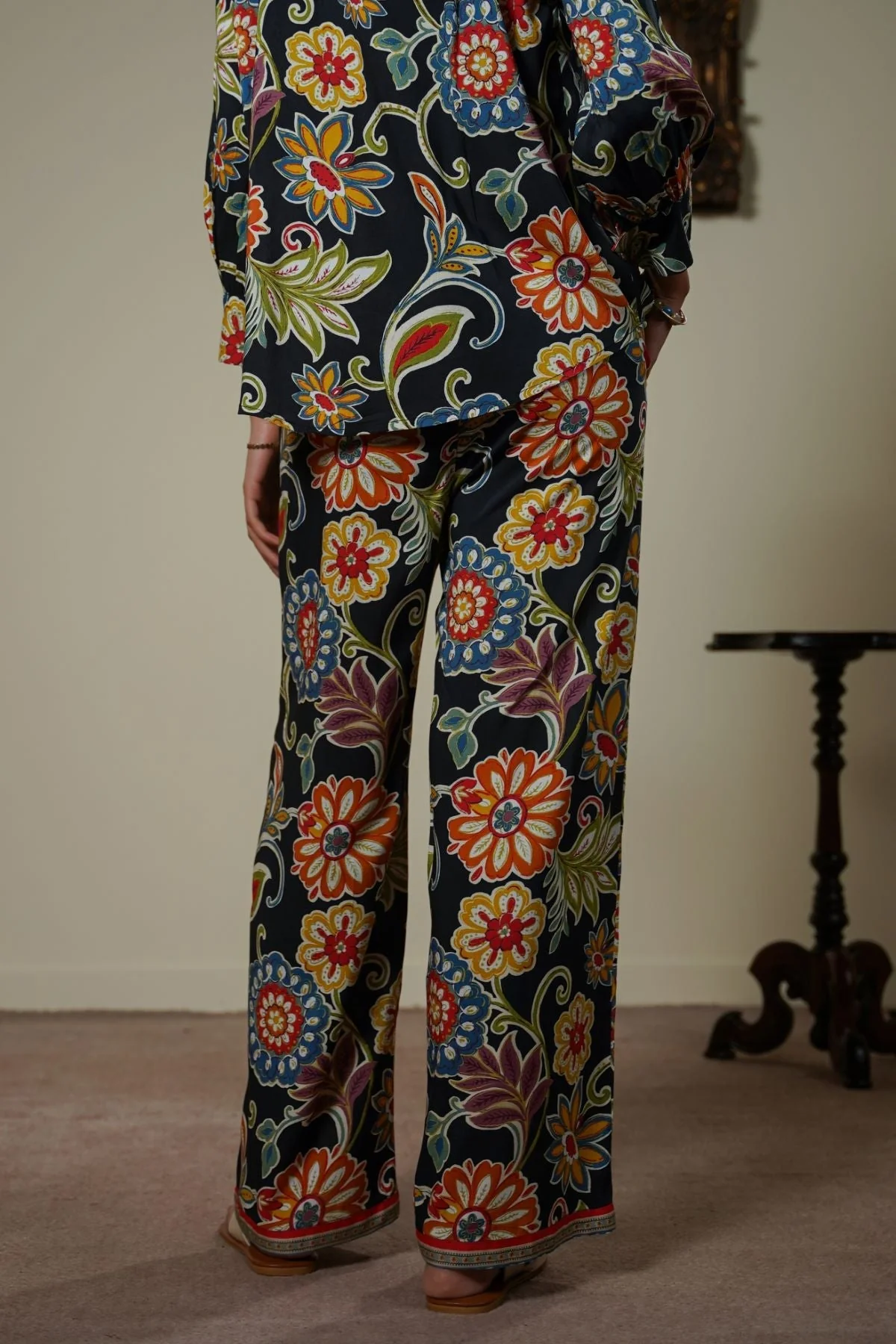 GARDEN AFTER DARK PANTS - Image 4