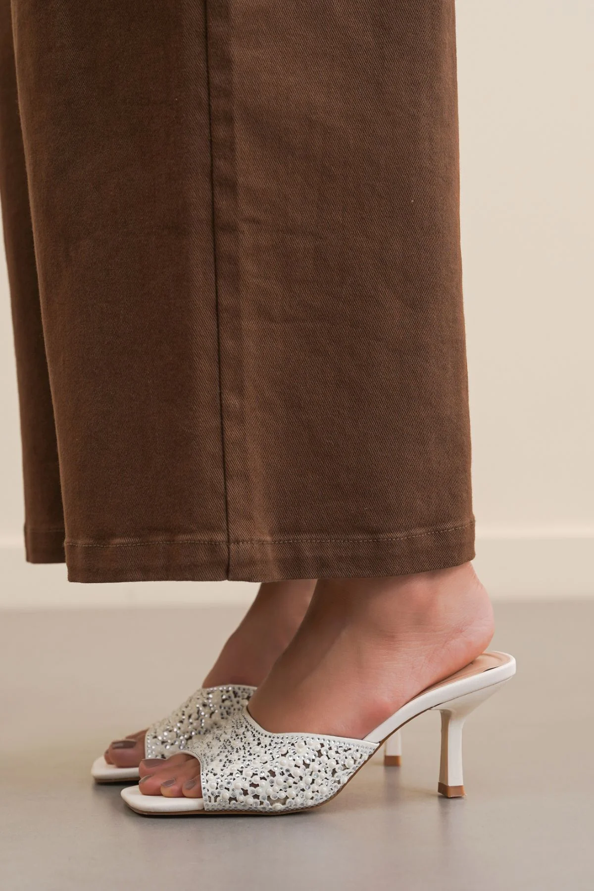 GLITTER BEAD STILETTO - Image 7