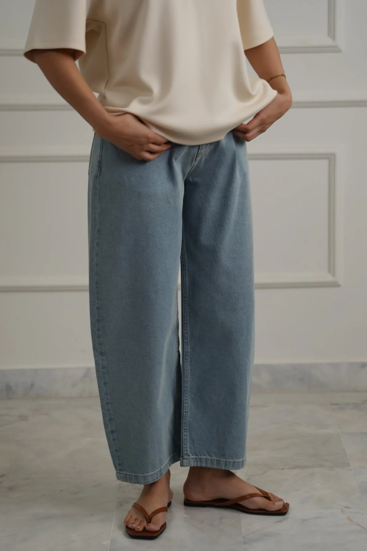HIGH WAIST COCOON JEANS