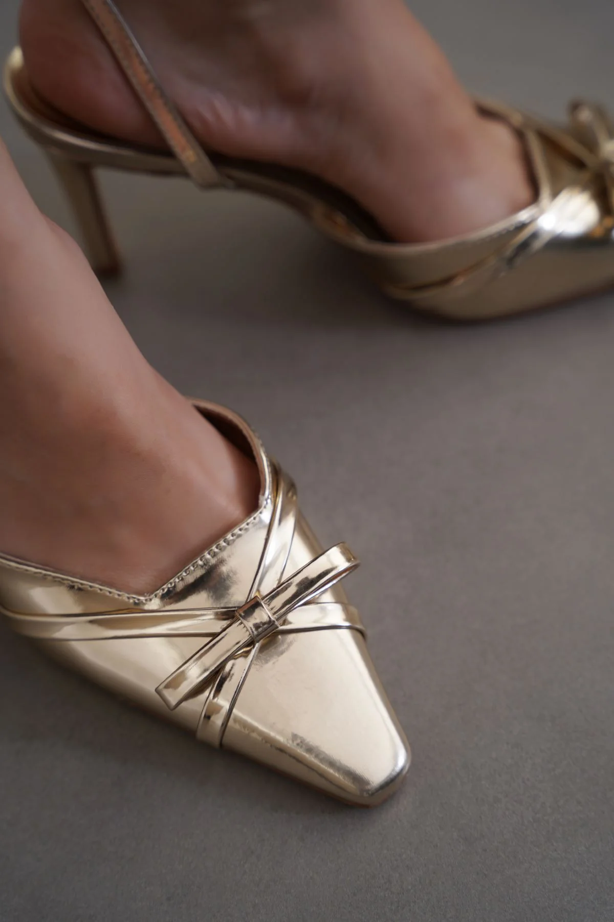 HOLLYWOOD BOW HEELS - Image 3