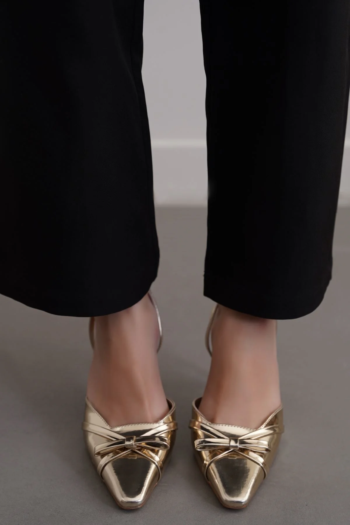 HOLLYWOOD BOW HEELS - Image 4