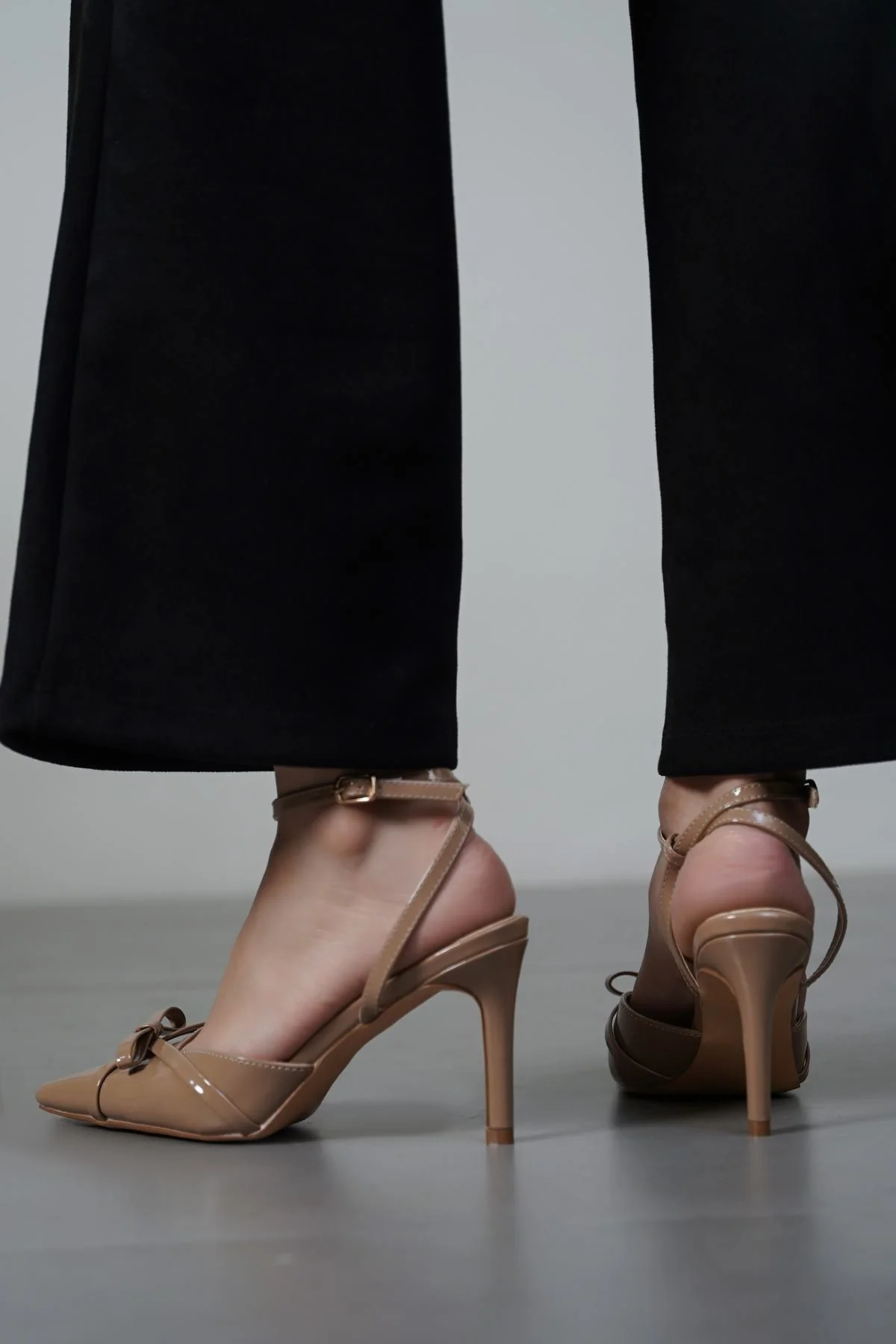 HOLLYWOOD BOW HEELS - Image 6
