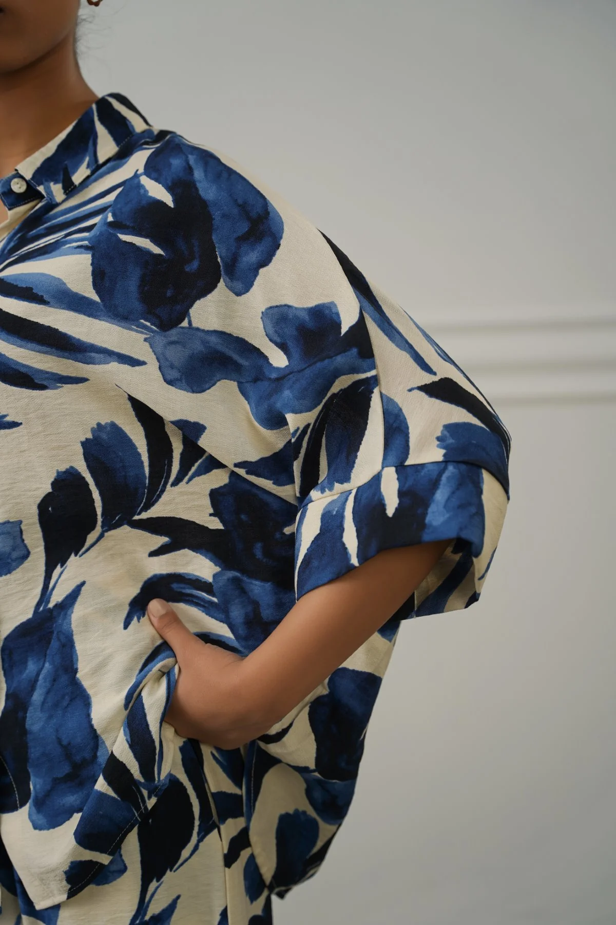 INDIGO PALM RESORT SHIRT - Image 4