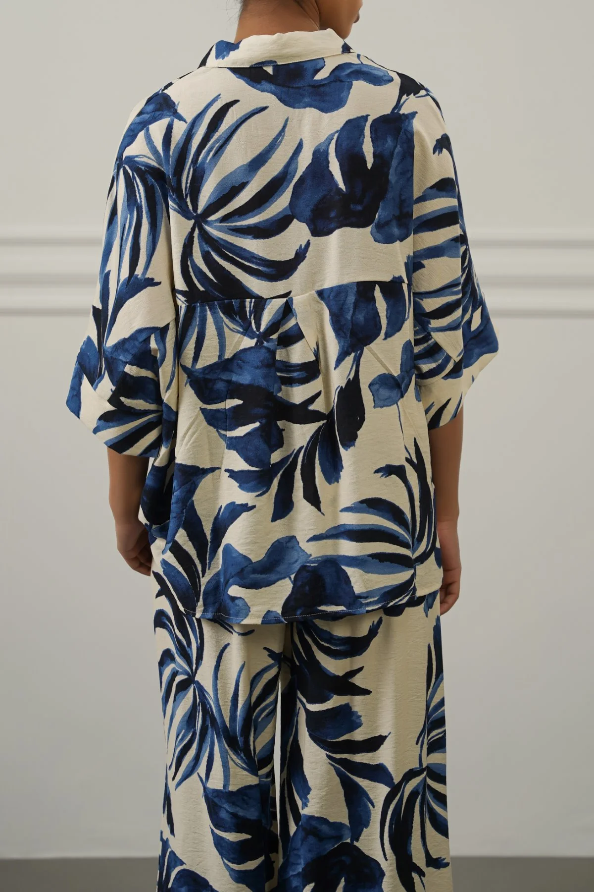 INDIGO PALM RESORT SHIRT - Image 5