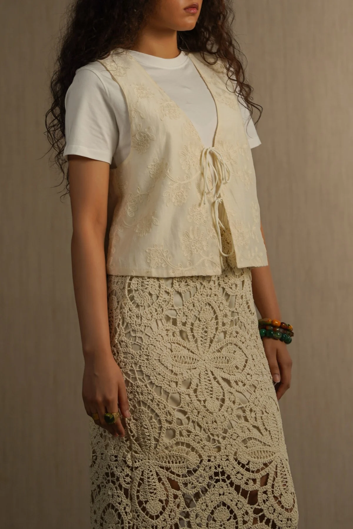 IVORY ARTISAN VEST - Image 3
