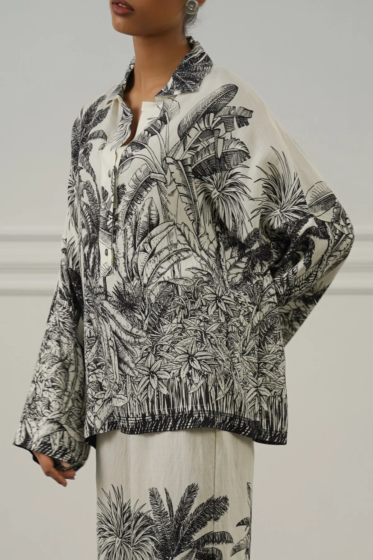 JUNGLE ETCH SHIRT