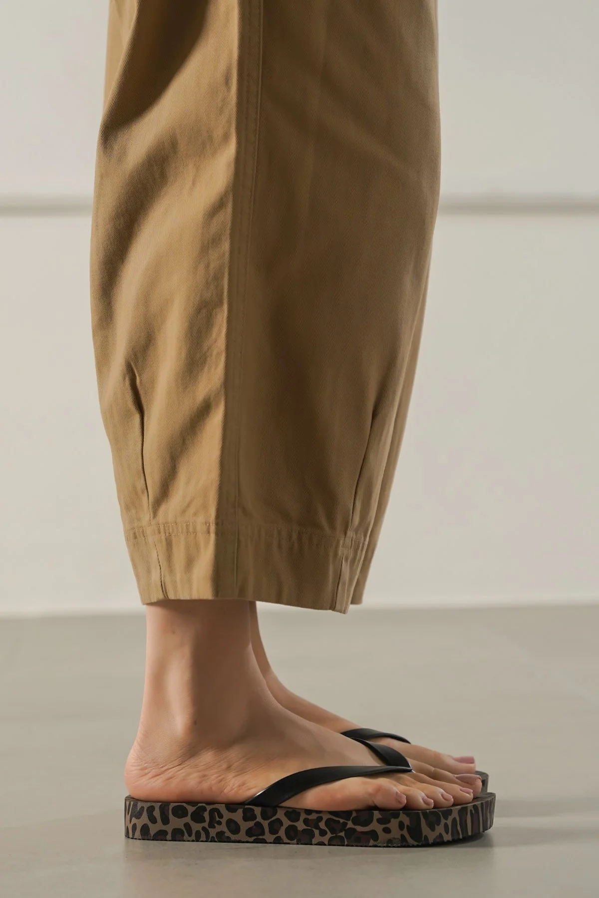 JUNGLE FLIPS - Image 2