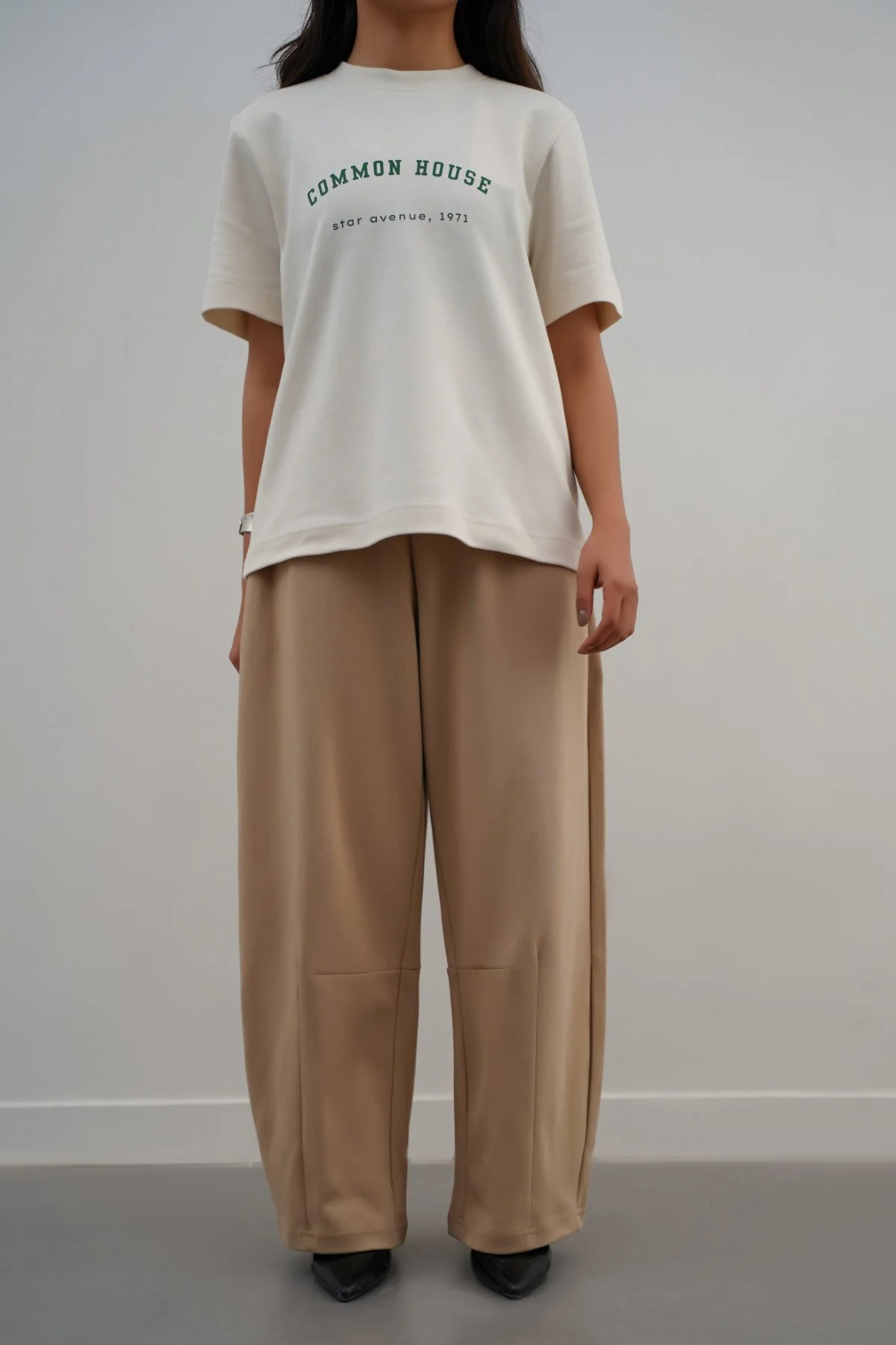 KNITTED BARREL PANTS - Image 4
