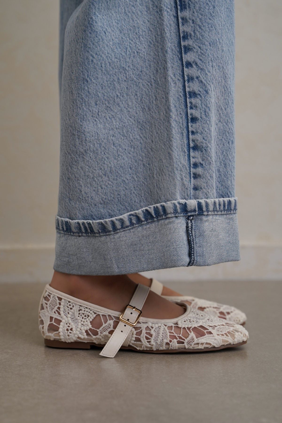 LACE MARY-JANES - Image 3
