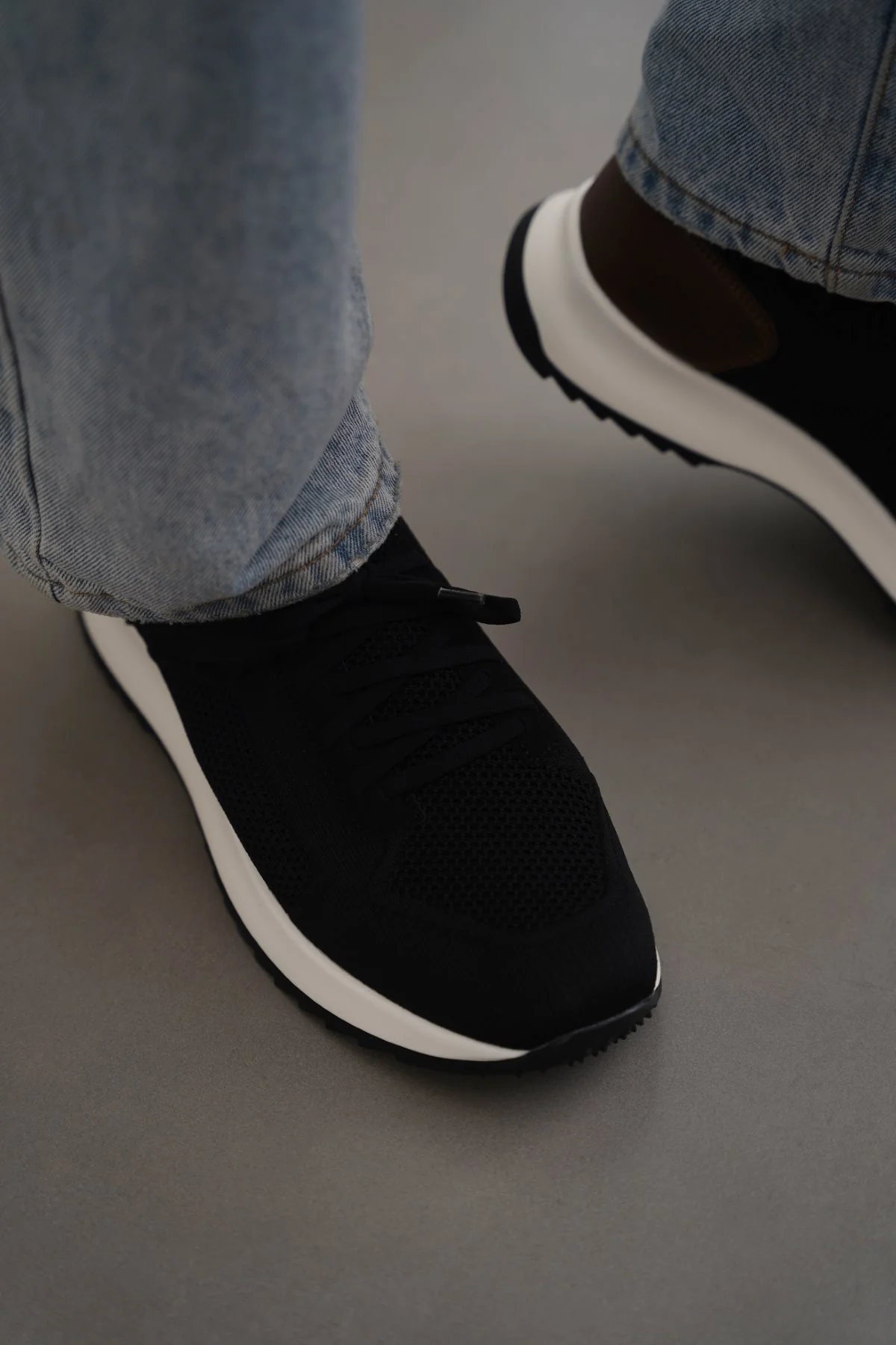 LACE-UP KNIT SNEAKERS - Image 6