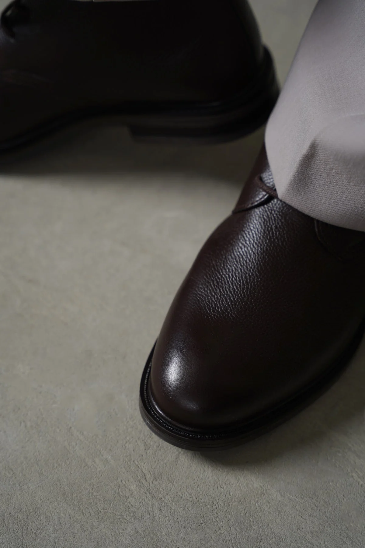 LACE UP LEATHER CHUKKA BOOT - Image 4