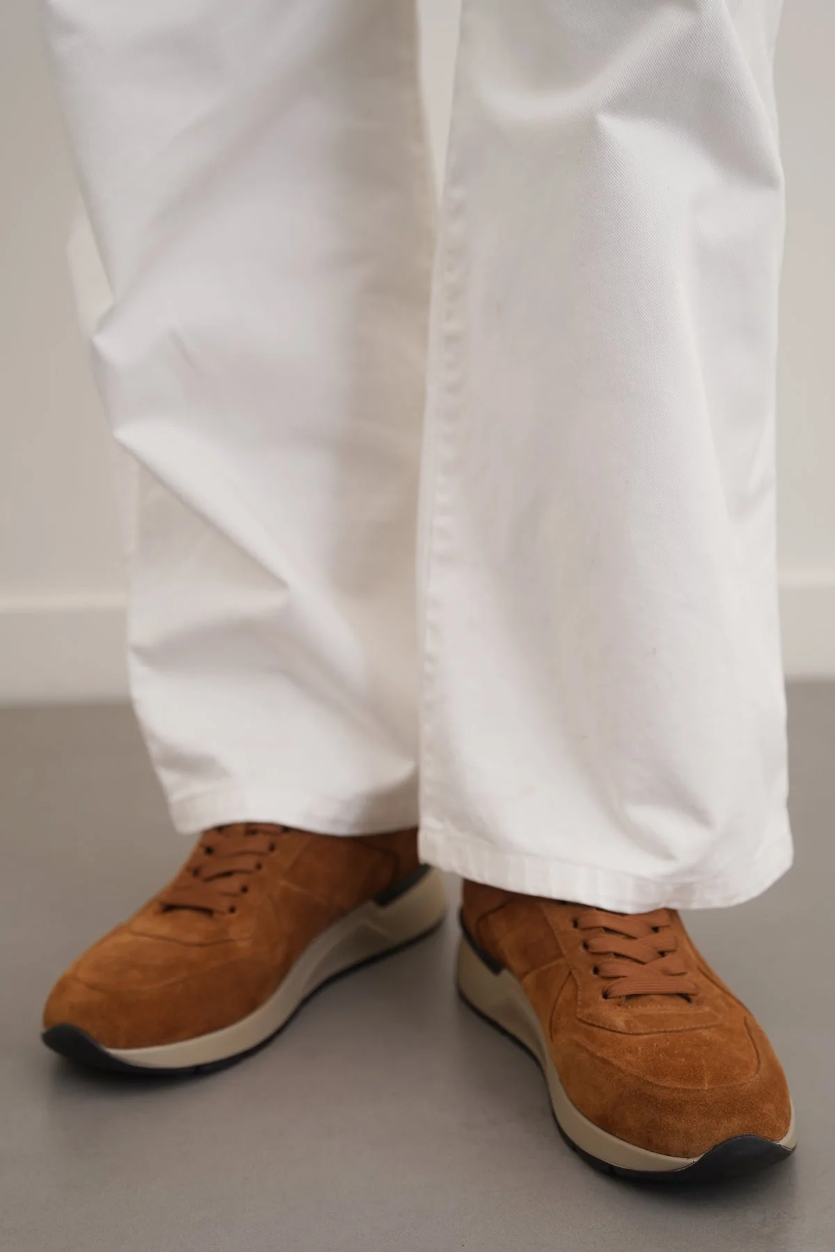 LACE-UP LEATHER SNEAKERS - Image 6