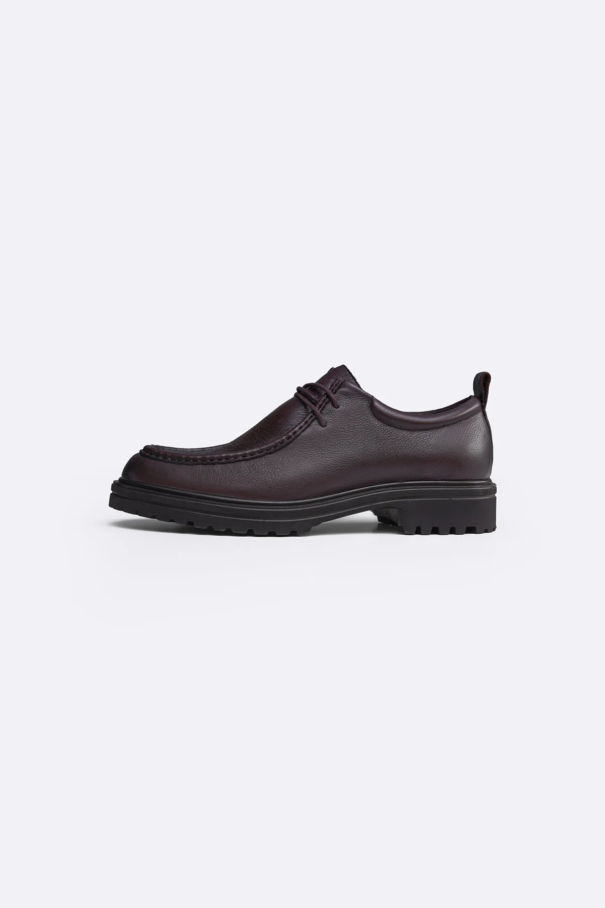 LEATHER MOC TOE SHOES