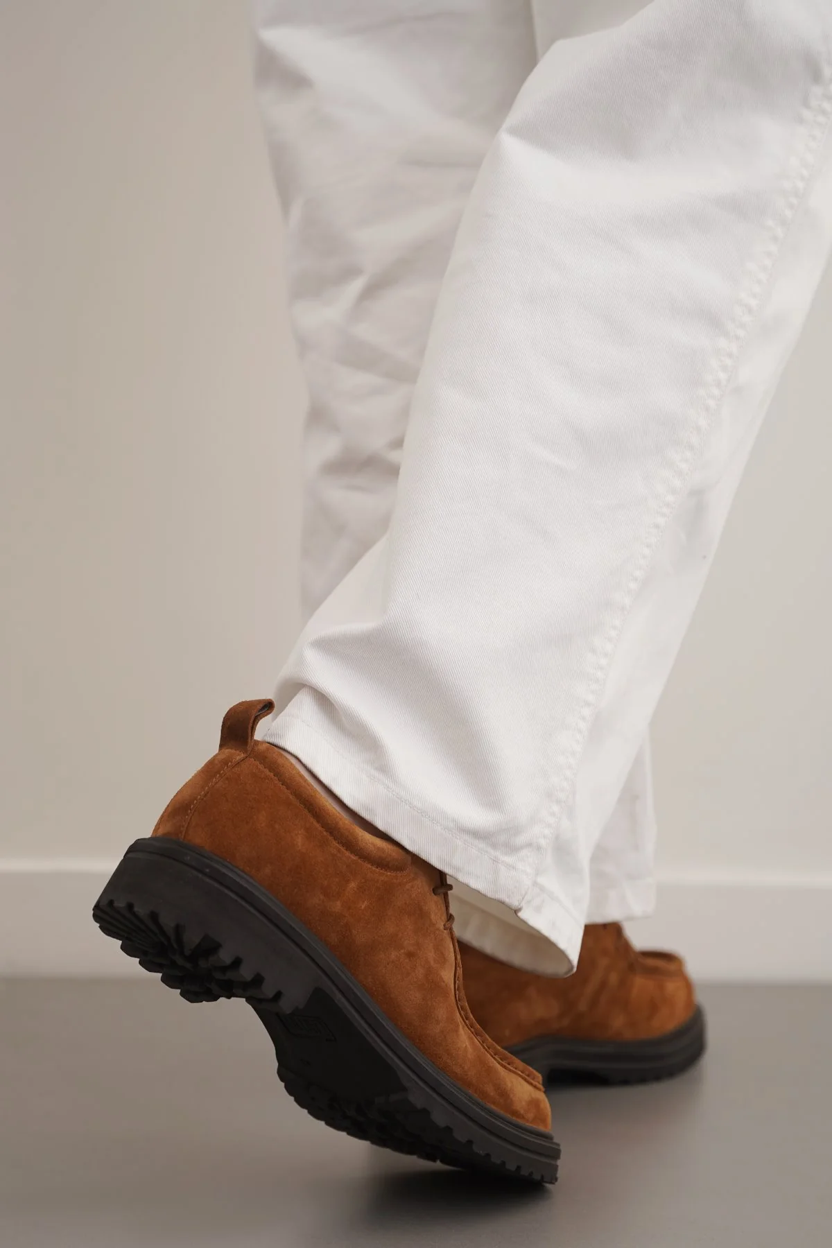 LEATHER MOC-TOE SHOES - Image 5