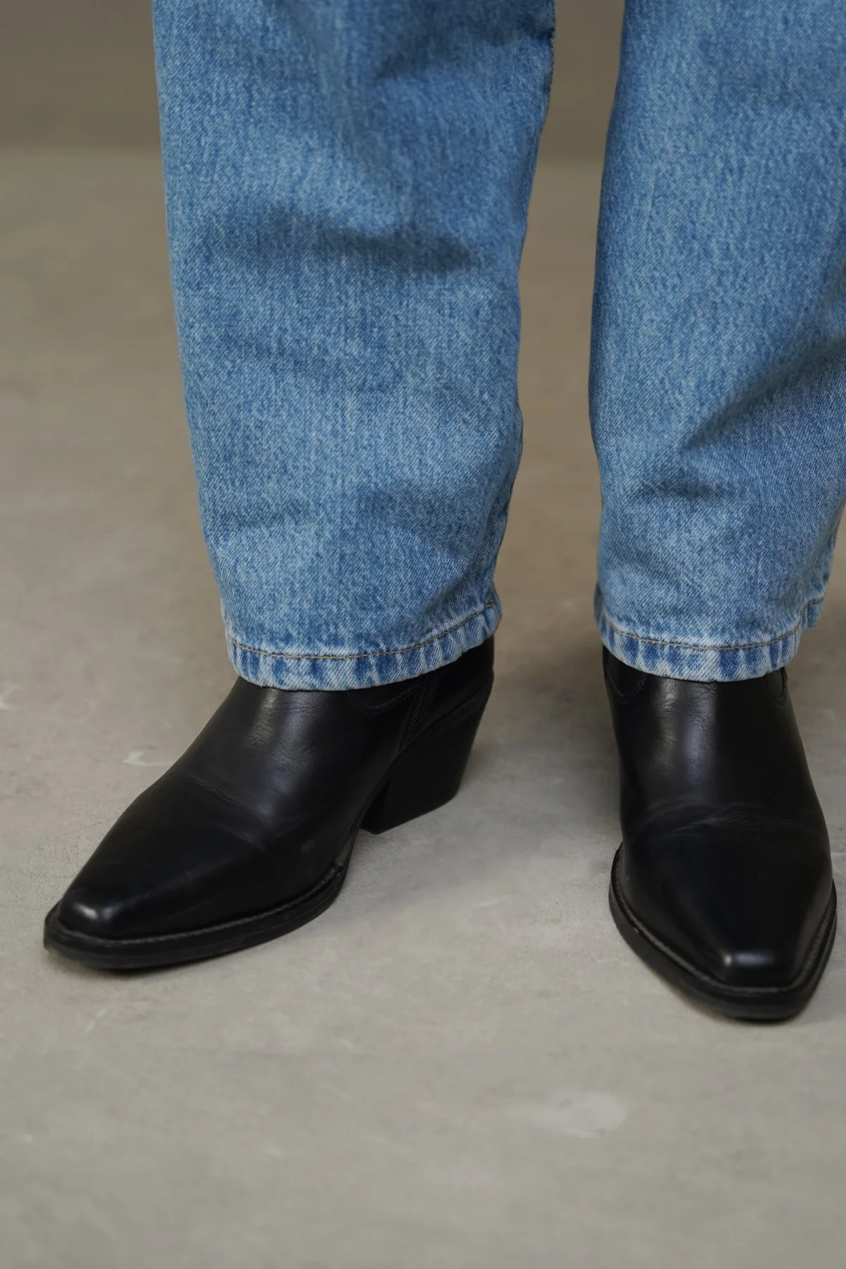 LEATHER WESTERN BOOTS - Image 2