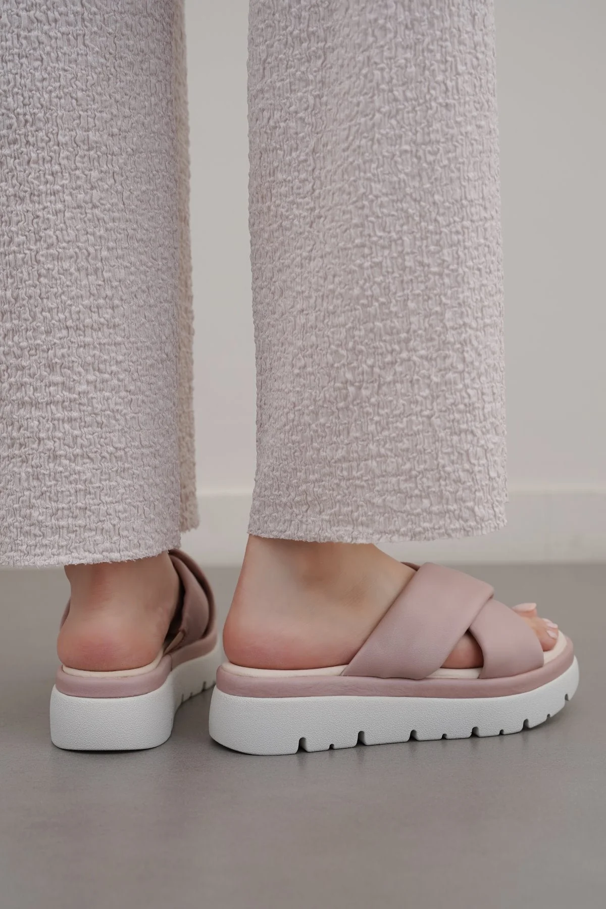LEATHER MAMA CROSS SLIDES - Image 4