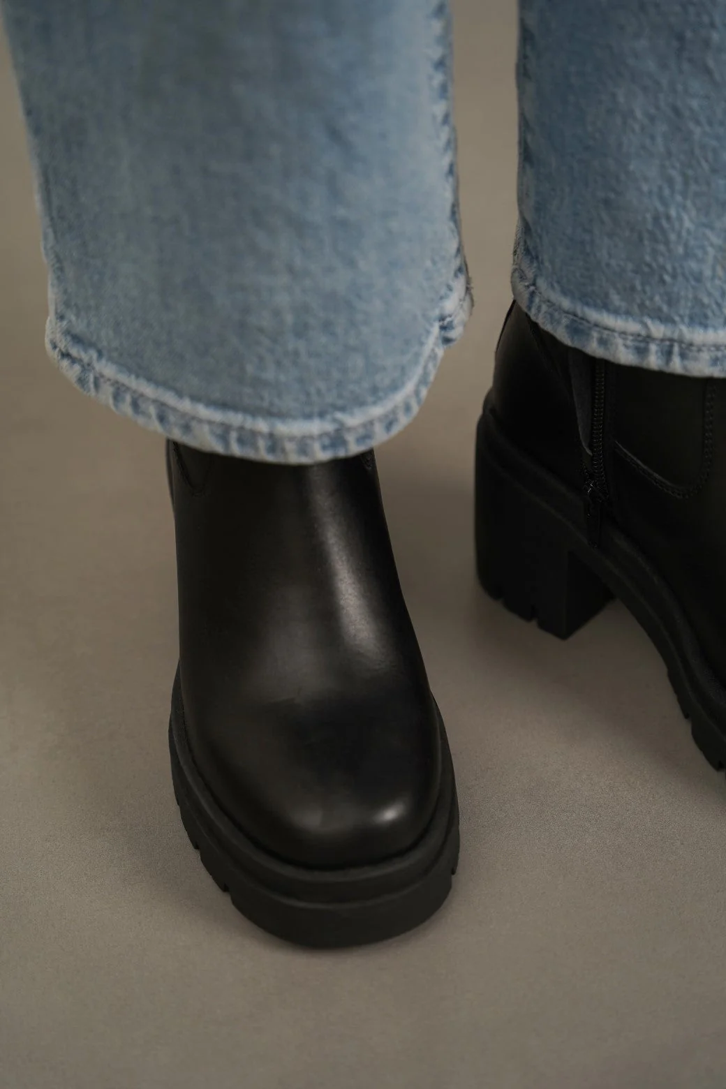 LEATHER PLATFORM BOOTS - Image 5
