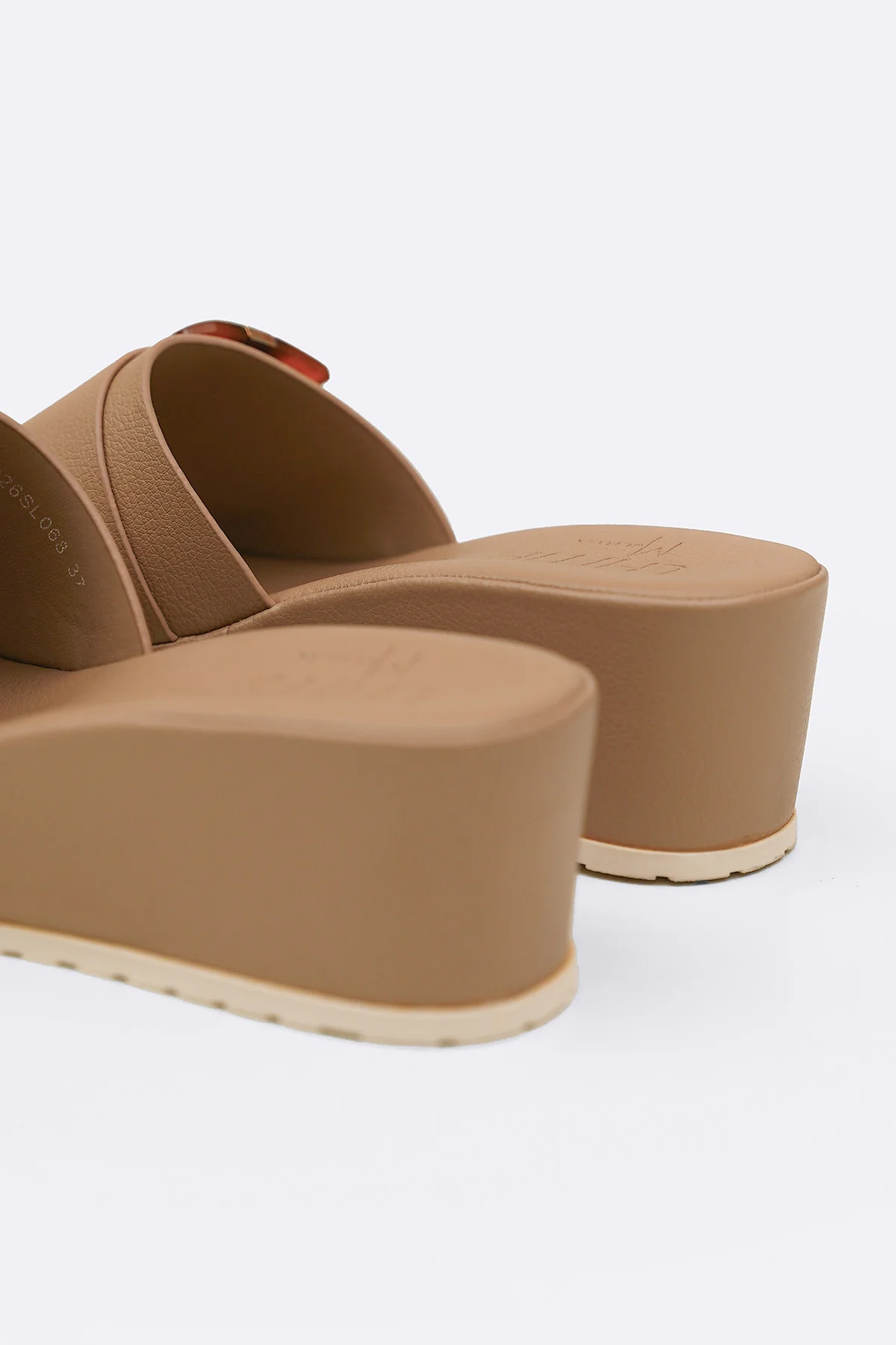 LIGHTWEIGHT MAMA WEDGES - Image 4