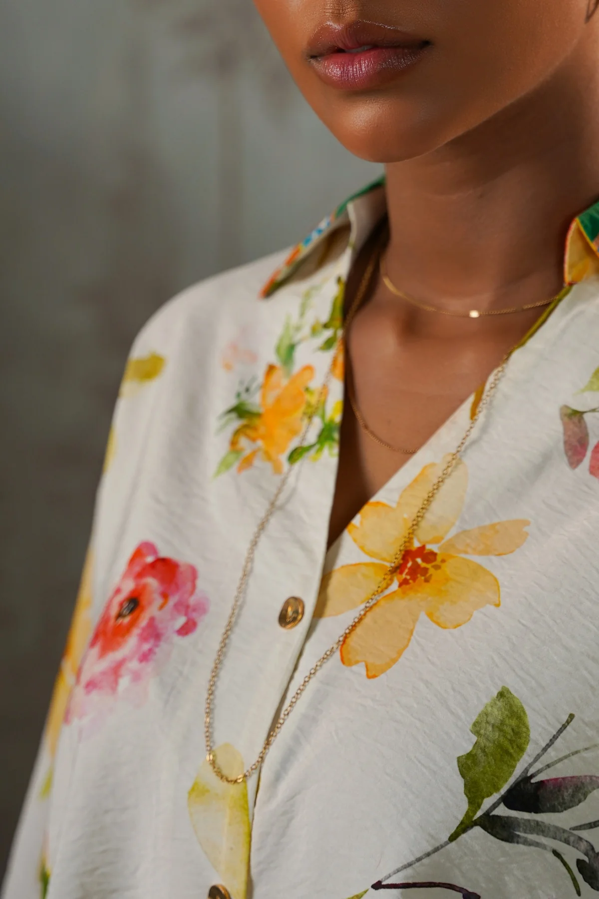 LILIES AT DAWN SHIRT - Image 5