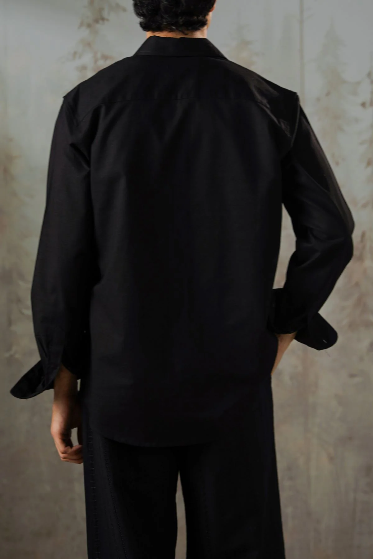 LINEN BLEND BUTTON DOWN SHIRT - Image 4