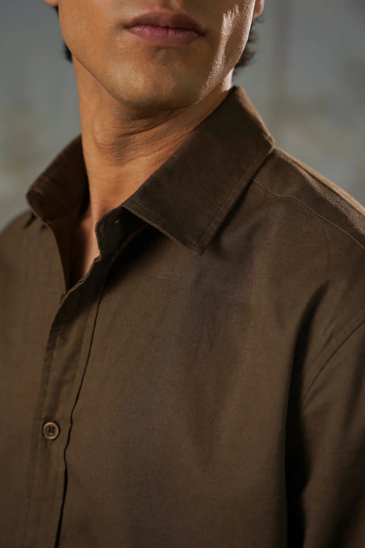 LINEN BLEND BUTTON DOWN SHIRT - Image 3
