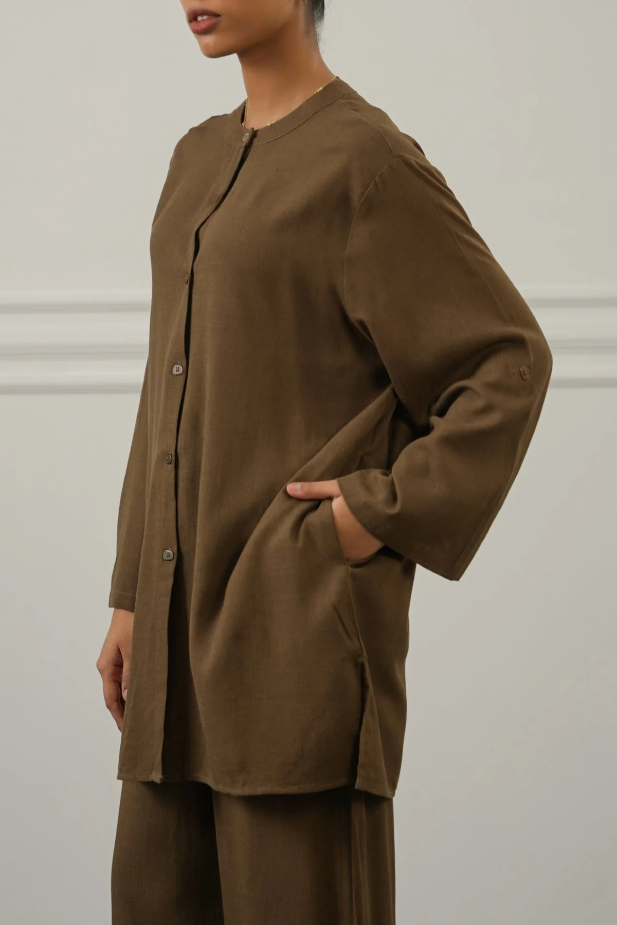 LINEN BLEND EASE SHIRT