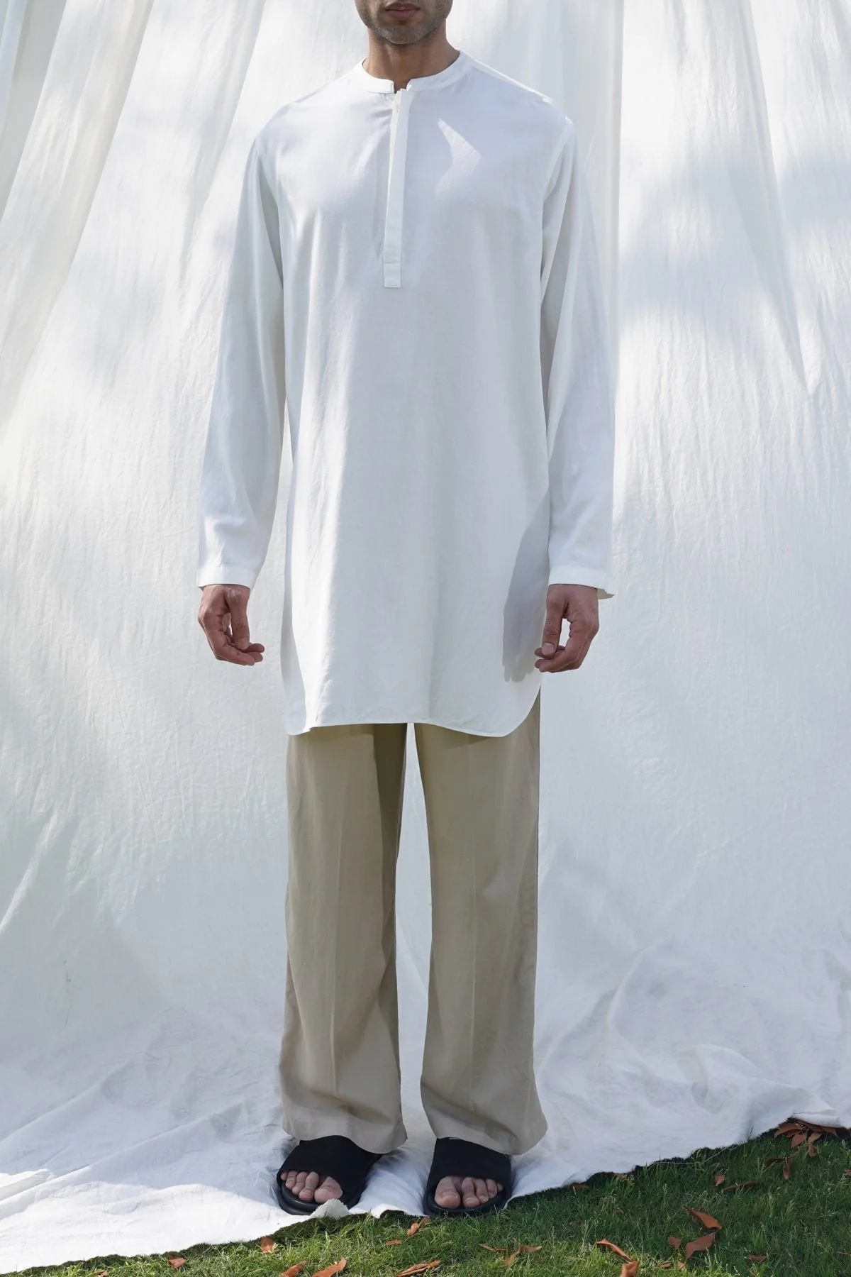 LINEN BLEND RELAXED TROUSERS - Image 4